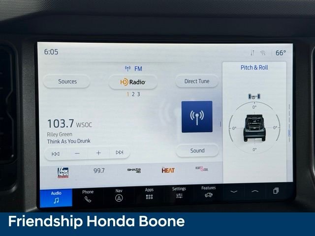 Used 2025 Beige Ford Badlands image 23