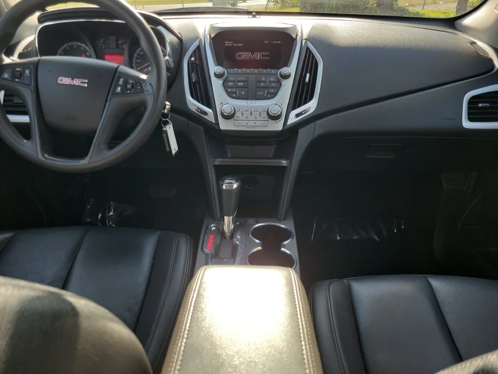 Used 2017 White GMC SLE-1 image 14