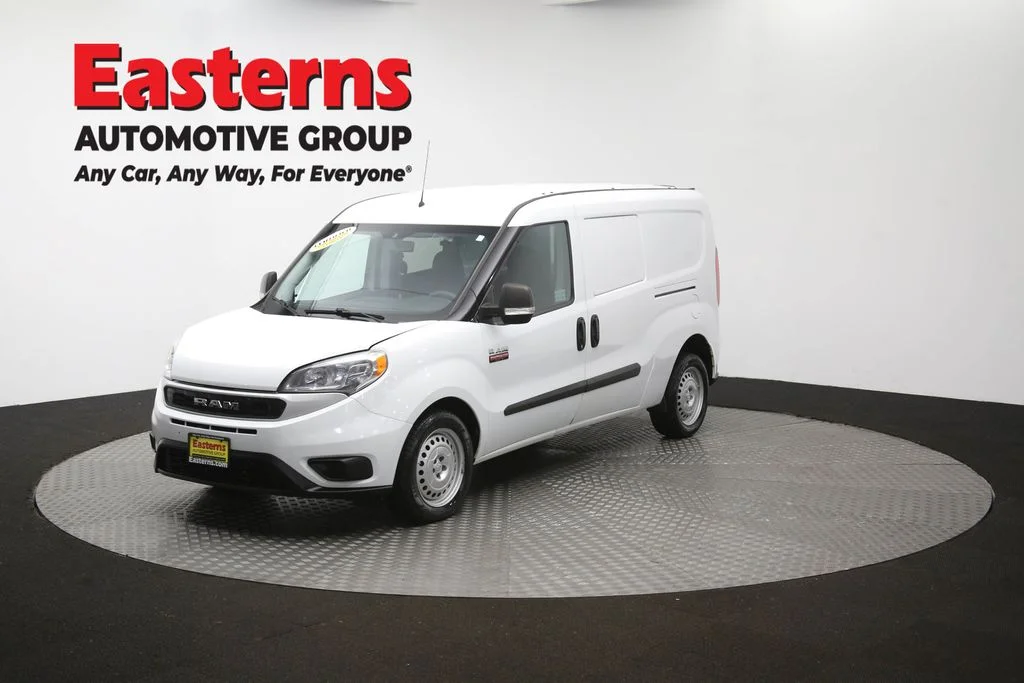 Used 2022 White Ram Base image 52