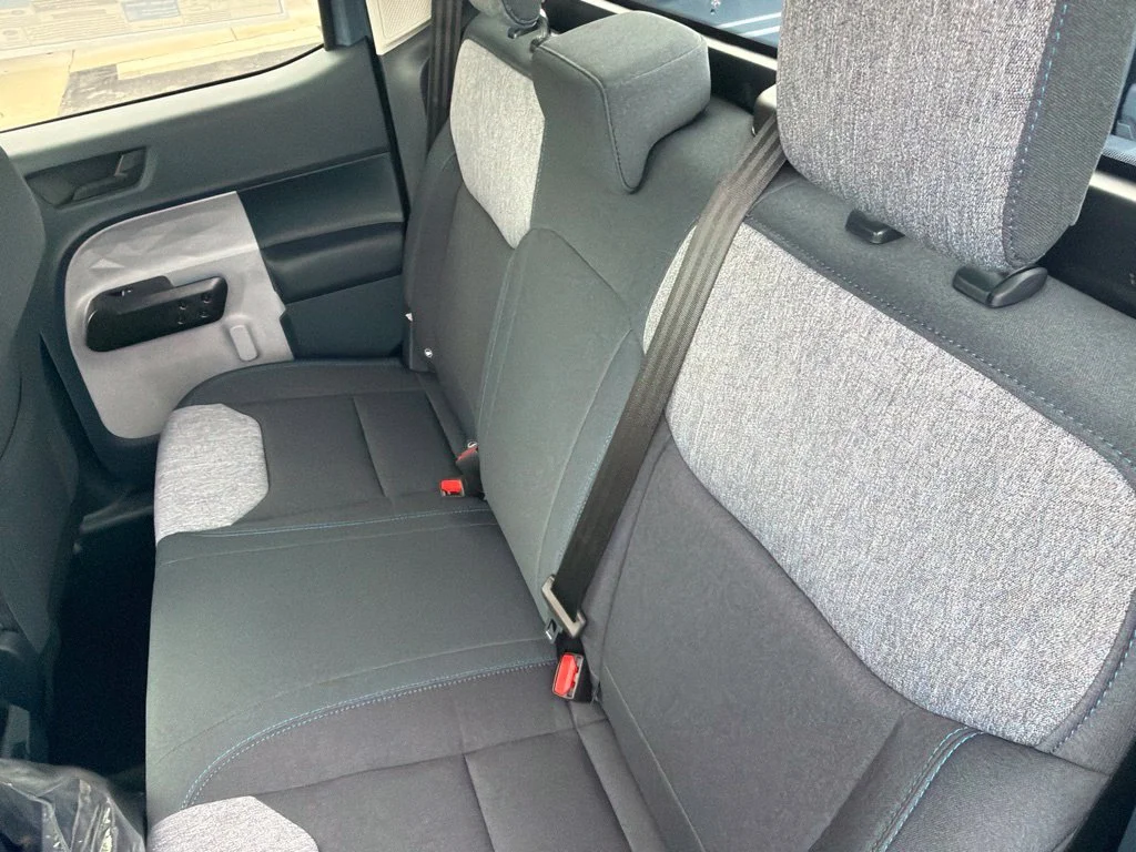 New 2026 Azure Gray Metallic Tri-Coat Ford XLT image 11