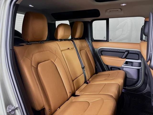 Certified Used 2024 Pangea Green Land Rover SE image 27