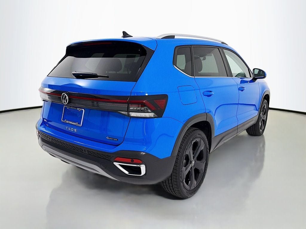 Certified Used 2025 Cornflower Blue Volkswagen SEL 4MOTION image 7