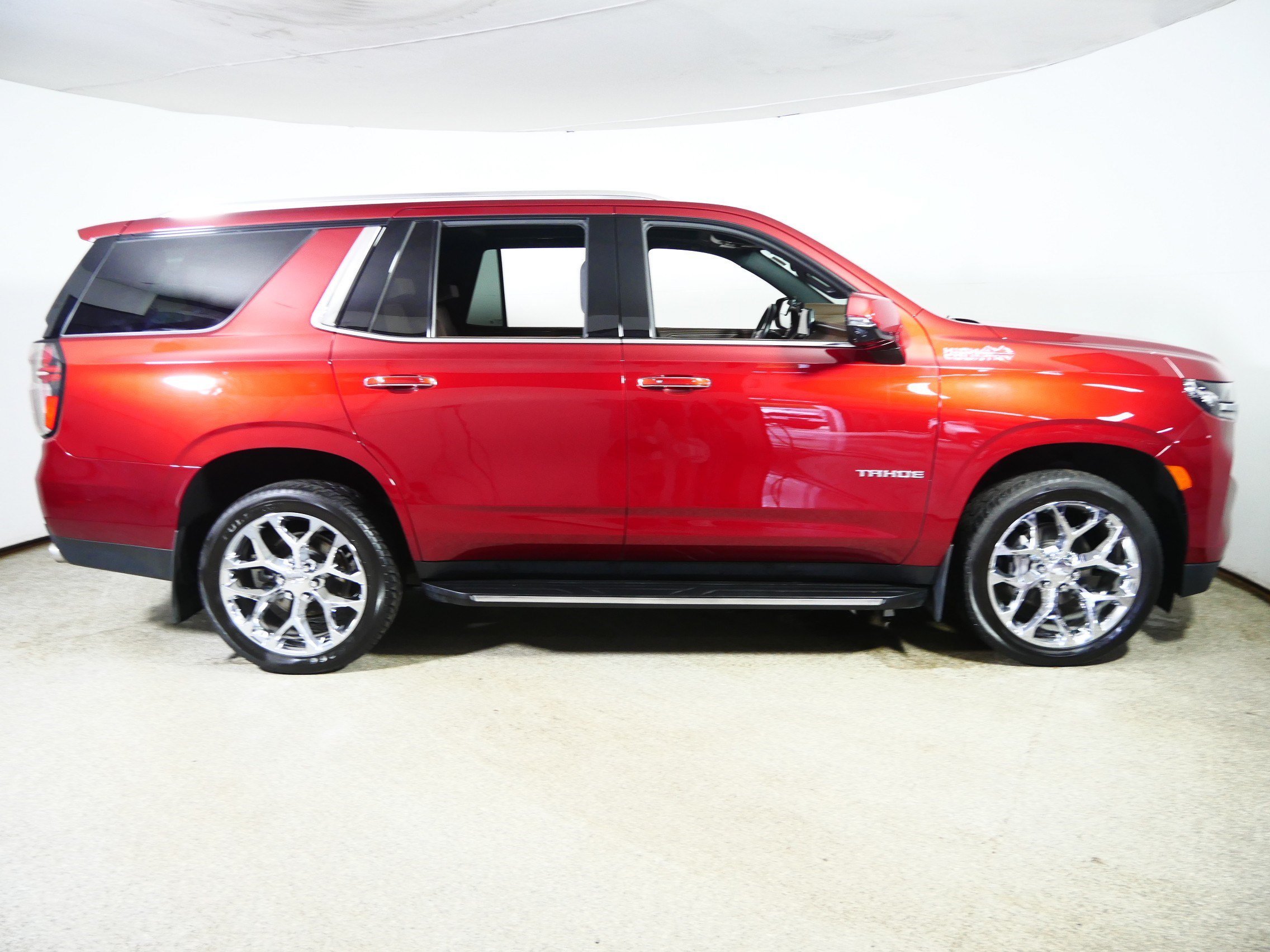 Used 2022 Cherry Red Tintcoat Chevrolet High Country image 8