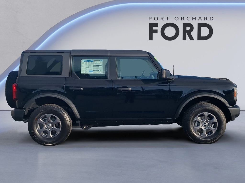 2025 Ford Bronco 4-Door Base - Photo 8