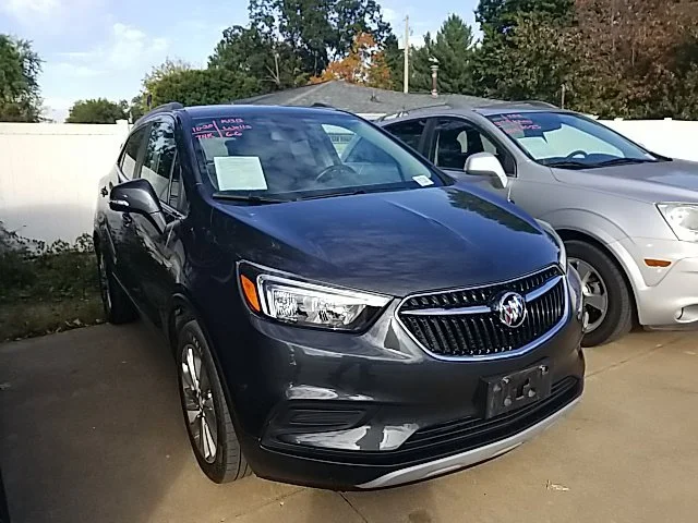 Used 2017 Gray Buick Preferred image 3
