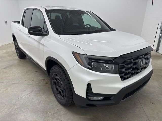 New 2026 Platinum White Pearl Honda TrailSport+ image 3