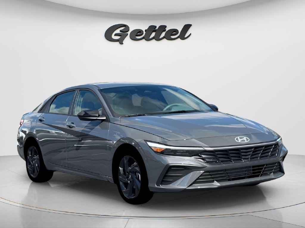 New 2026 Gray Hyundai SEL Sport image 4