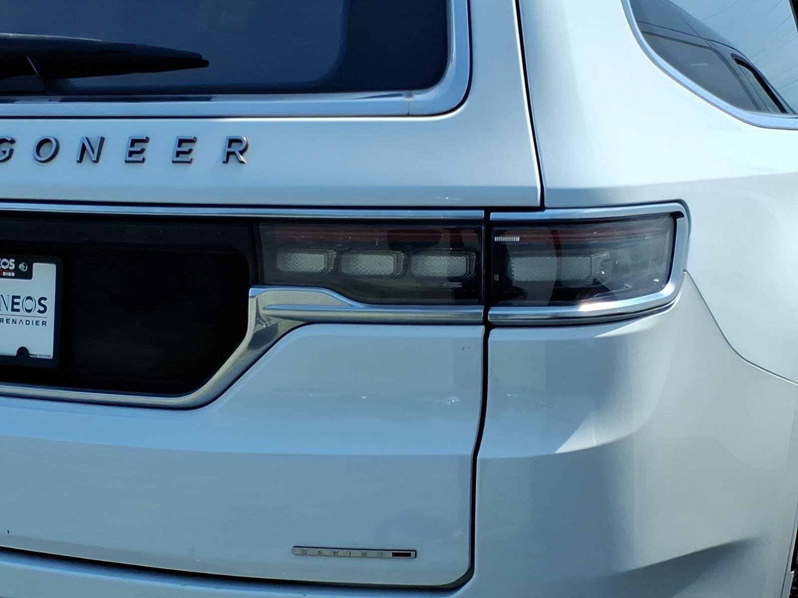 Used 2023 Bright White Clearcoat Jeep Series III image 9