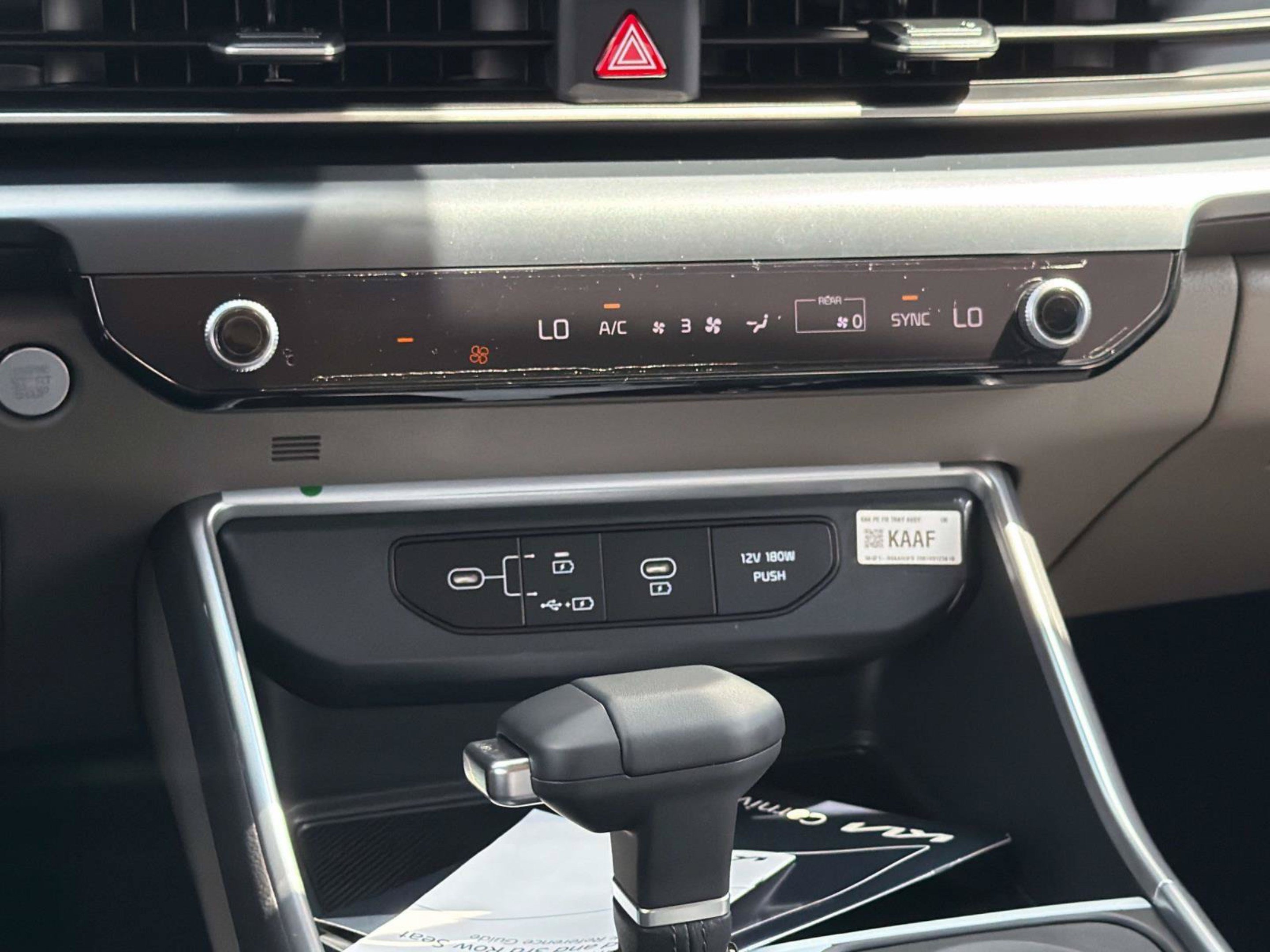 New 2027 Ceramic Silver Kia LX image 12
