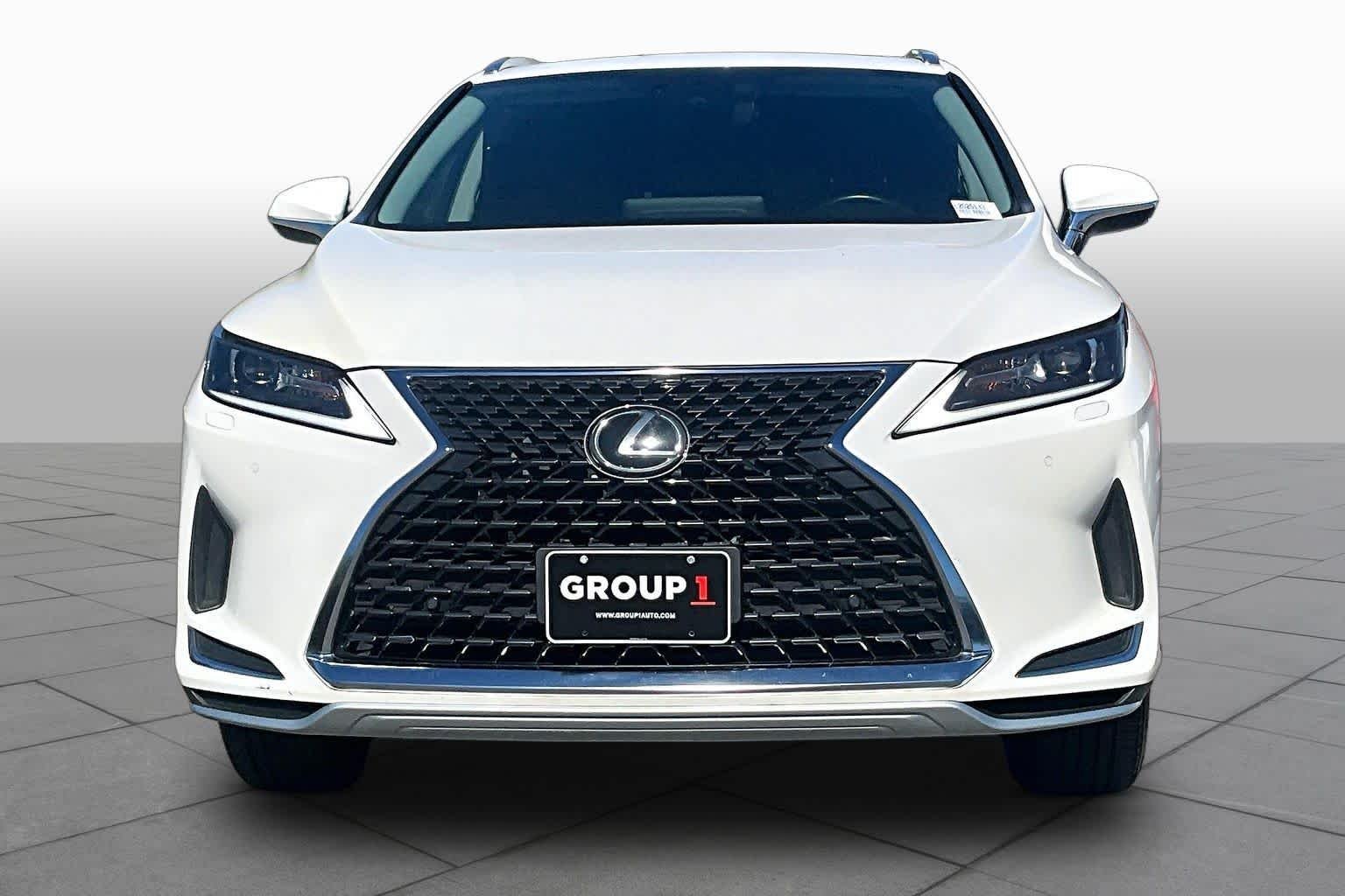Used 2020 Eminent White Pearl Lexus  image 4
