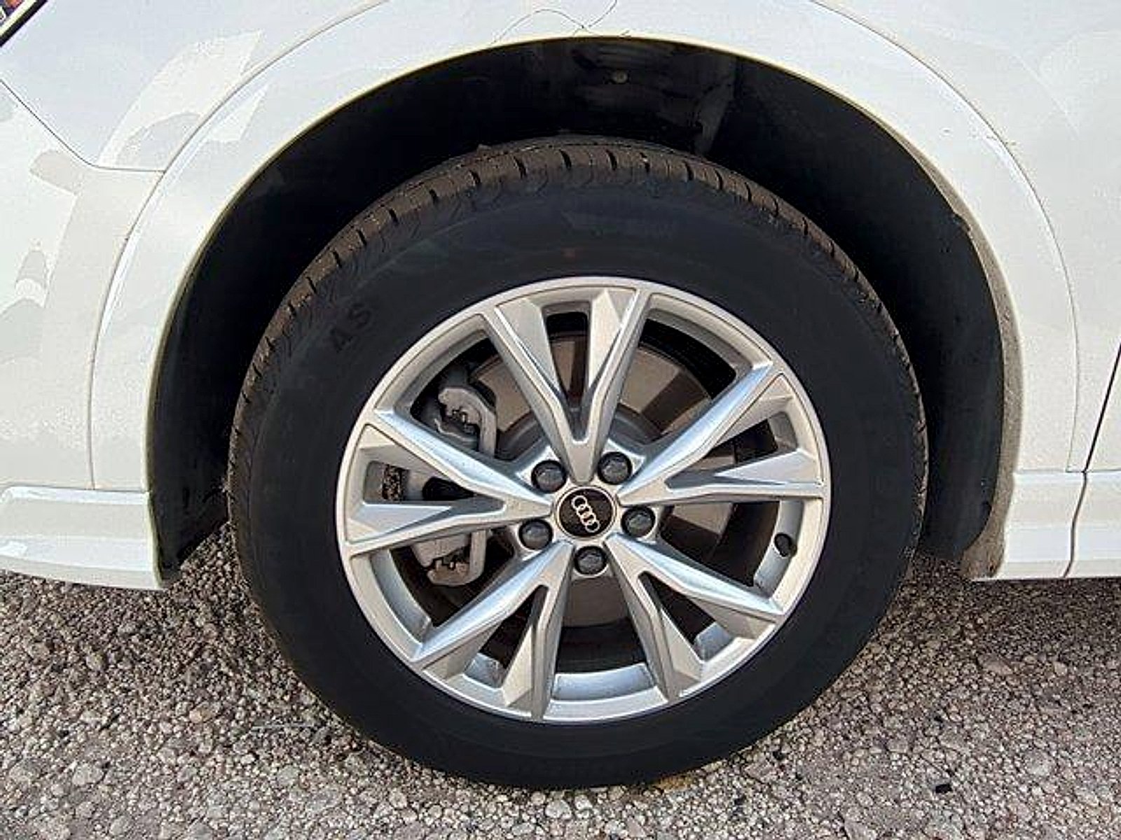 2024 Audi Q3 S Line Premium - Photo 32