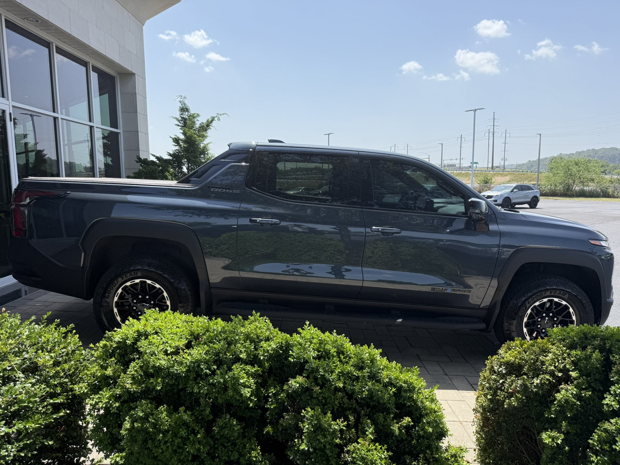 Used 2026 Blue Smoke Metallic Chevrolet Trail Boss - Extended Range image 12