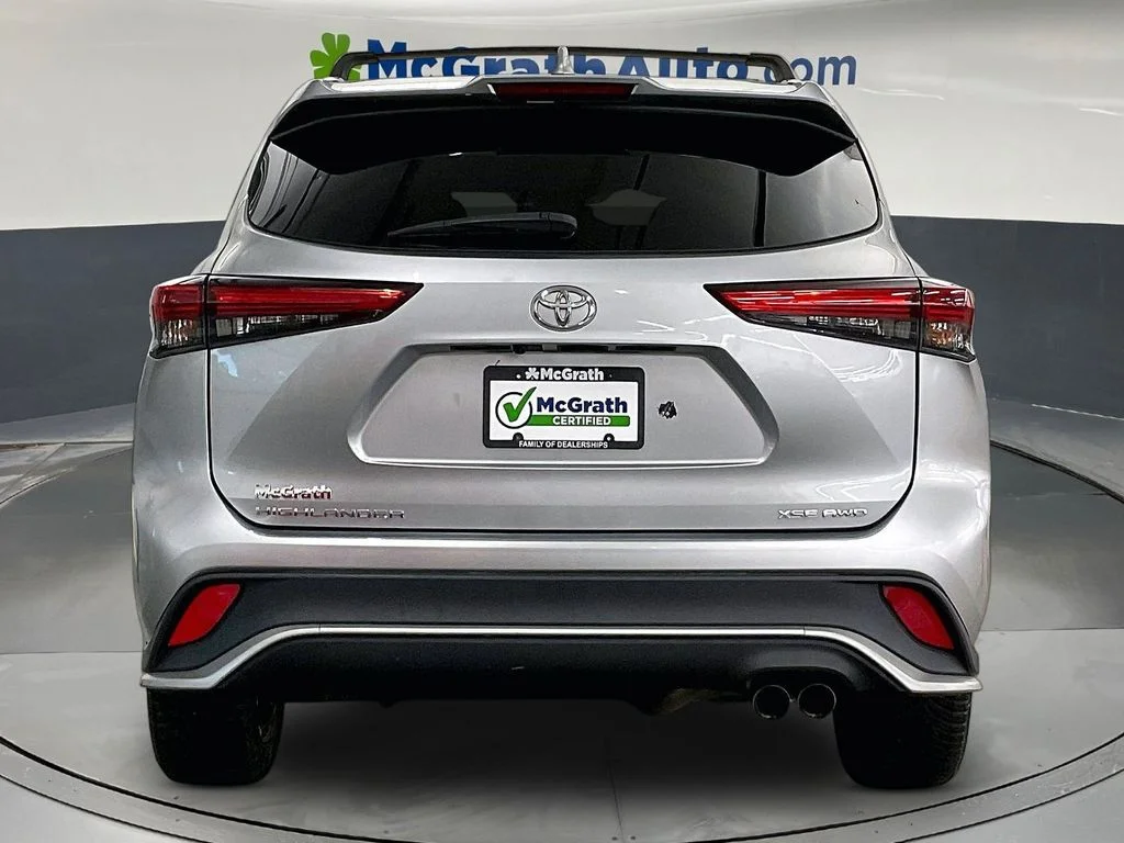 Used 2021 Silver Toyota XSE image 6