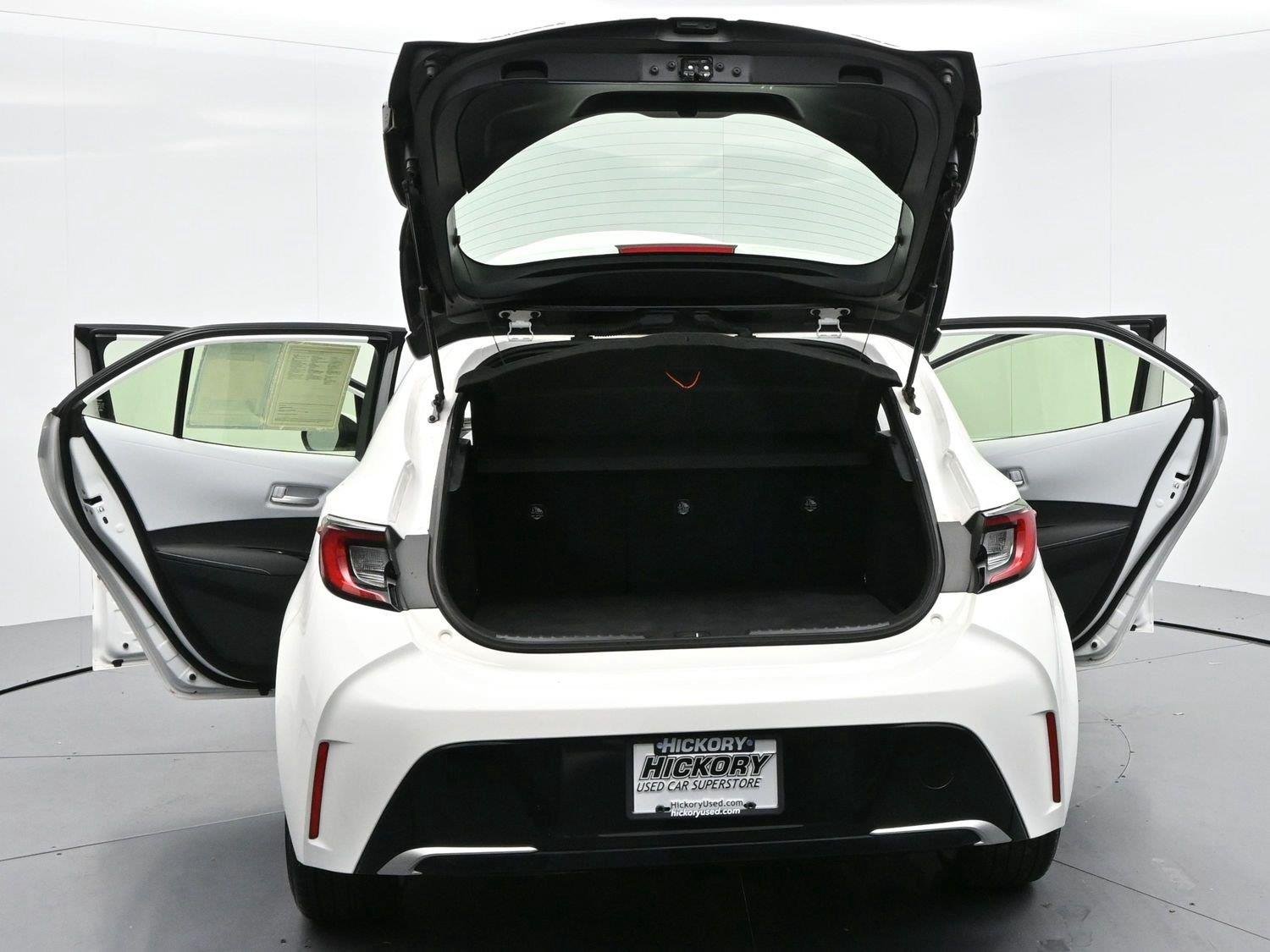 Used 2024 Ice Cap Toyota XSE image 41