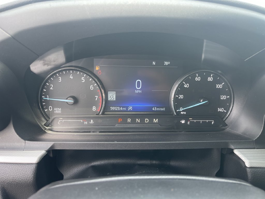 Used 2021 Silver Ford XLT image 15