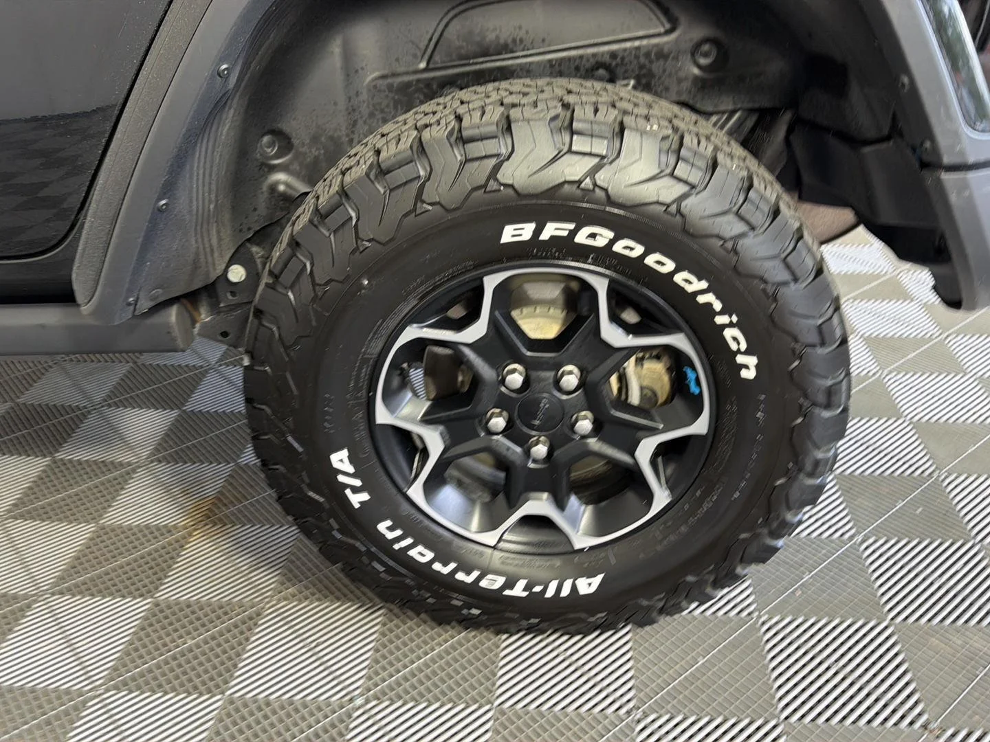 Used 2023 Black Clearcoat Jeep Rubicon image 18