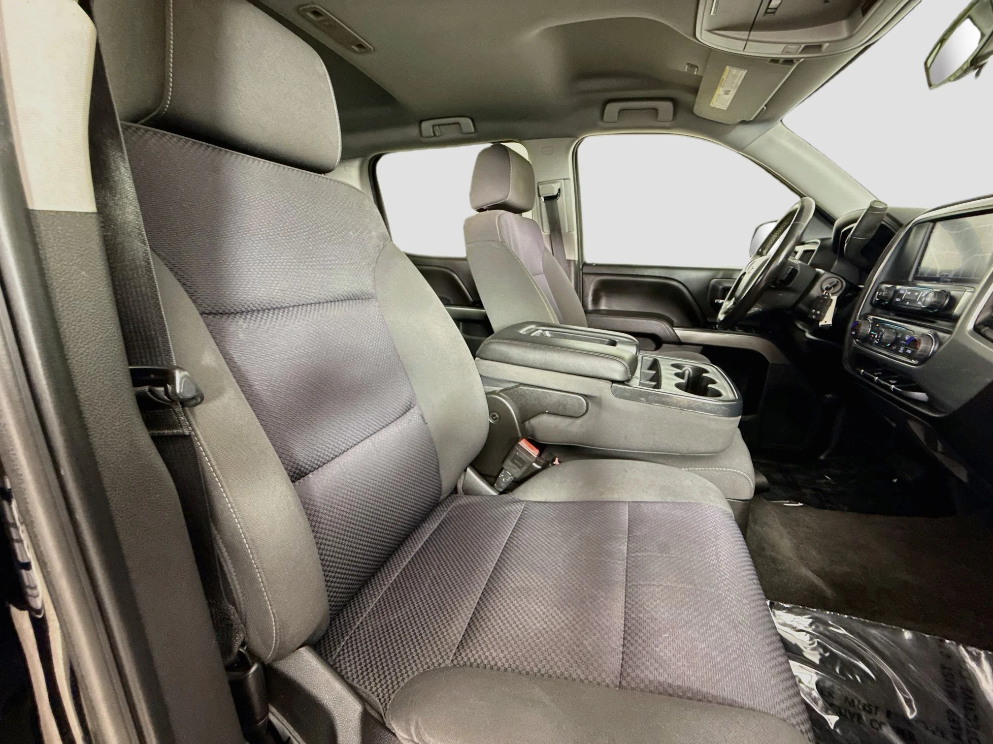 Used 2018 BLACK Chevrolet LT image 29