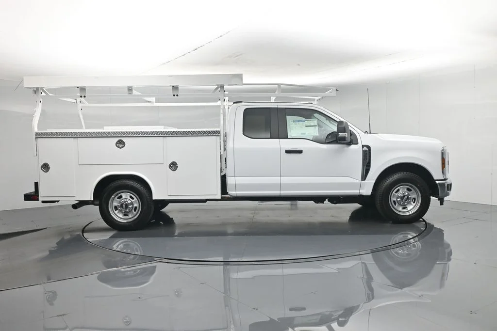 New 2026 White Ford XL image 31