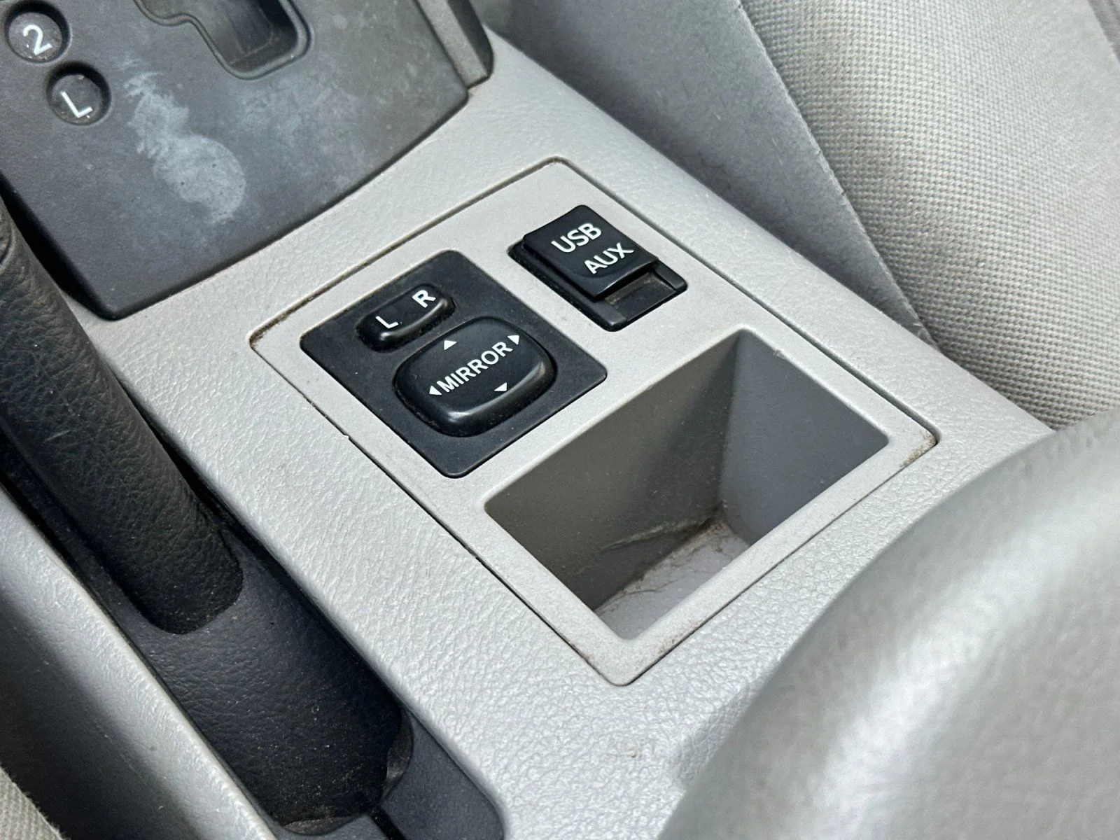 Used 2012 Classic Silver Metallic Toyota Base image 20