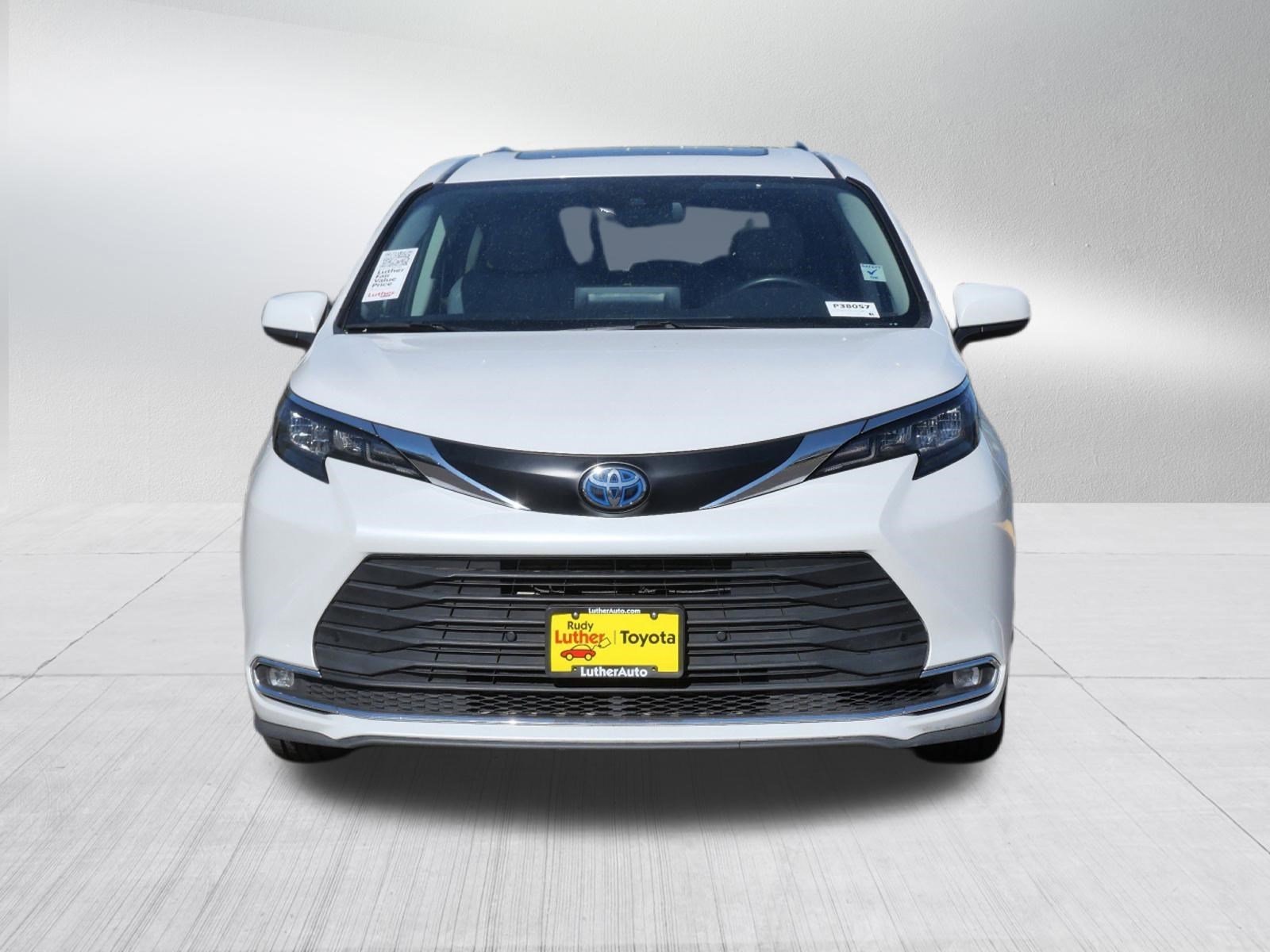 Certified 2024 Toyota Sienna XLE with VIN 5TDYRKEC1RS210852 for sale in Golden Valley, Minnesota