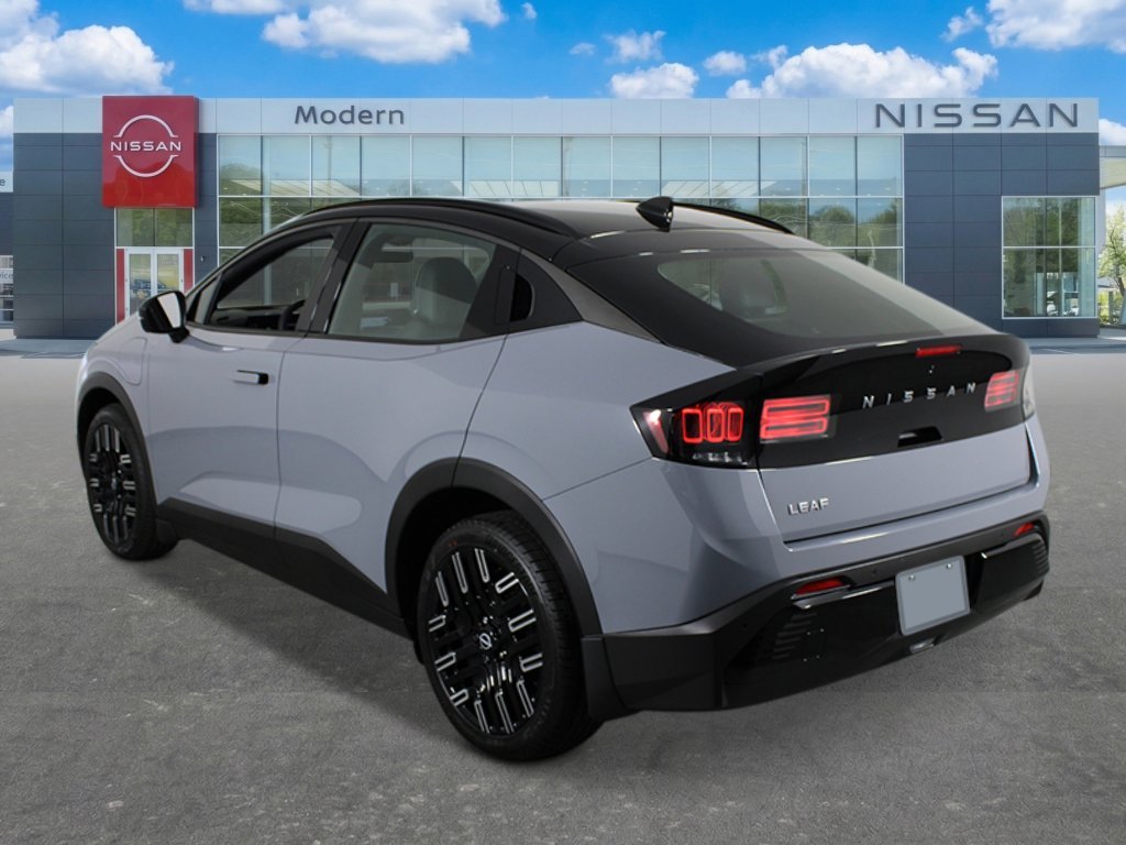 New 2026 Boulder Gray Pearl/Black Nissan PLATINUM+ image 3