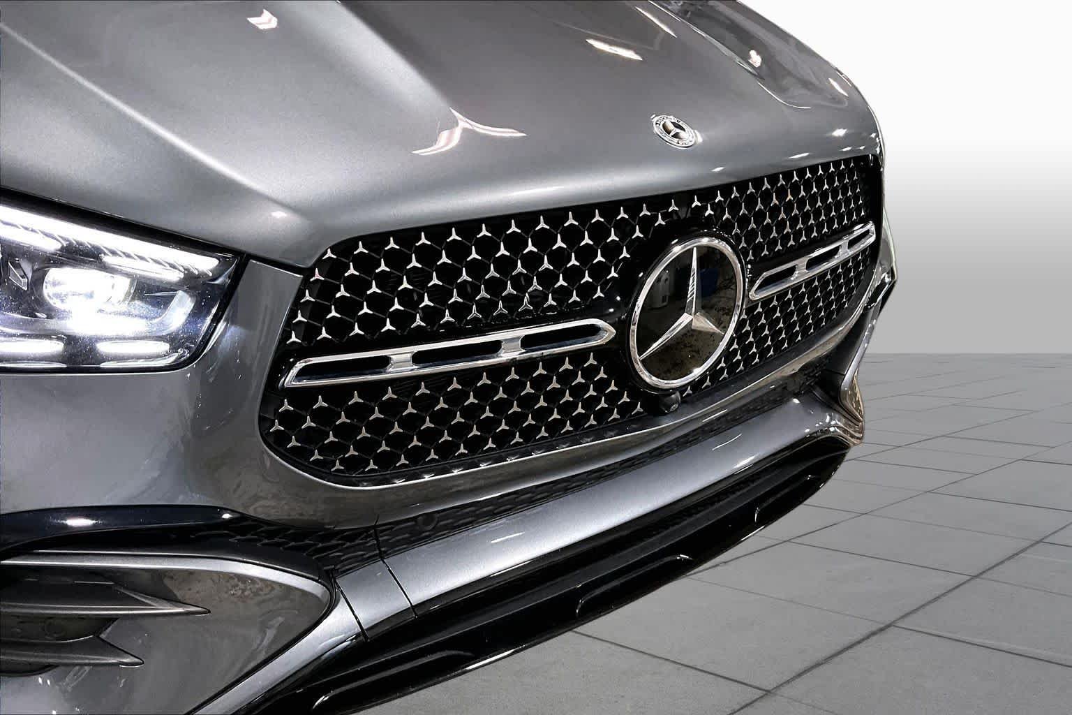 Used 2024 Selenite Grey Metallic Mercedes-Benz GLE 350 image 29