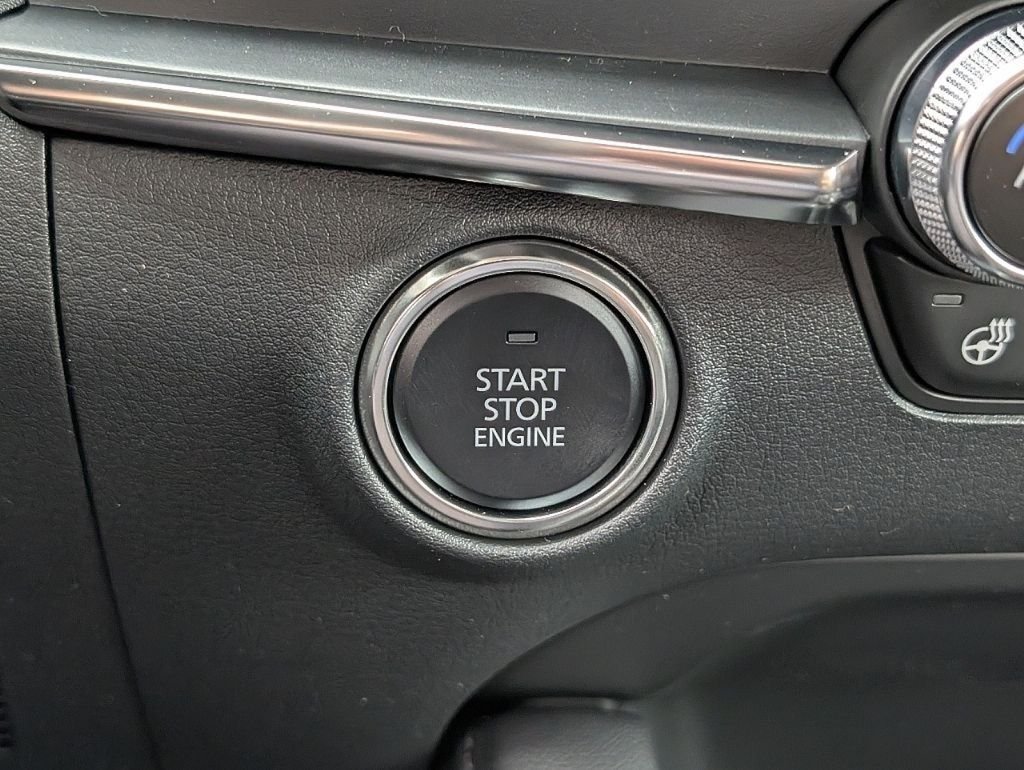 New 2026 Snowflake White Pearl Mazda 2.5 Turbo Premium Plus AWD image 31