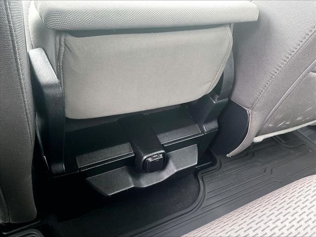 Used 2020 Gray Ford XLT image 28