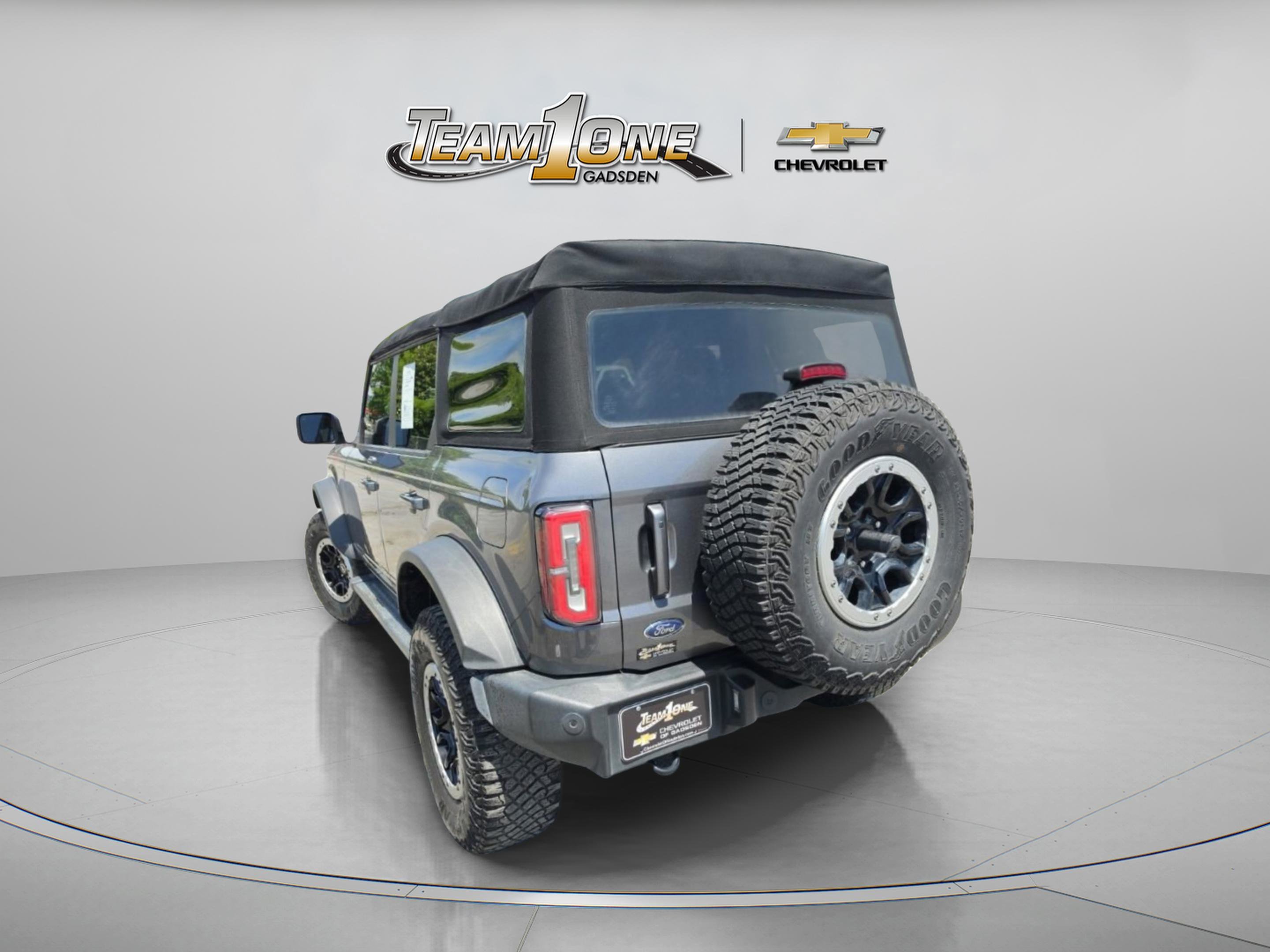 Used 2022 Gray Ford Outer Banks image 5