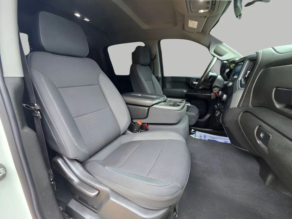 Used 2021 Summit White Chevrolet LT image 9