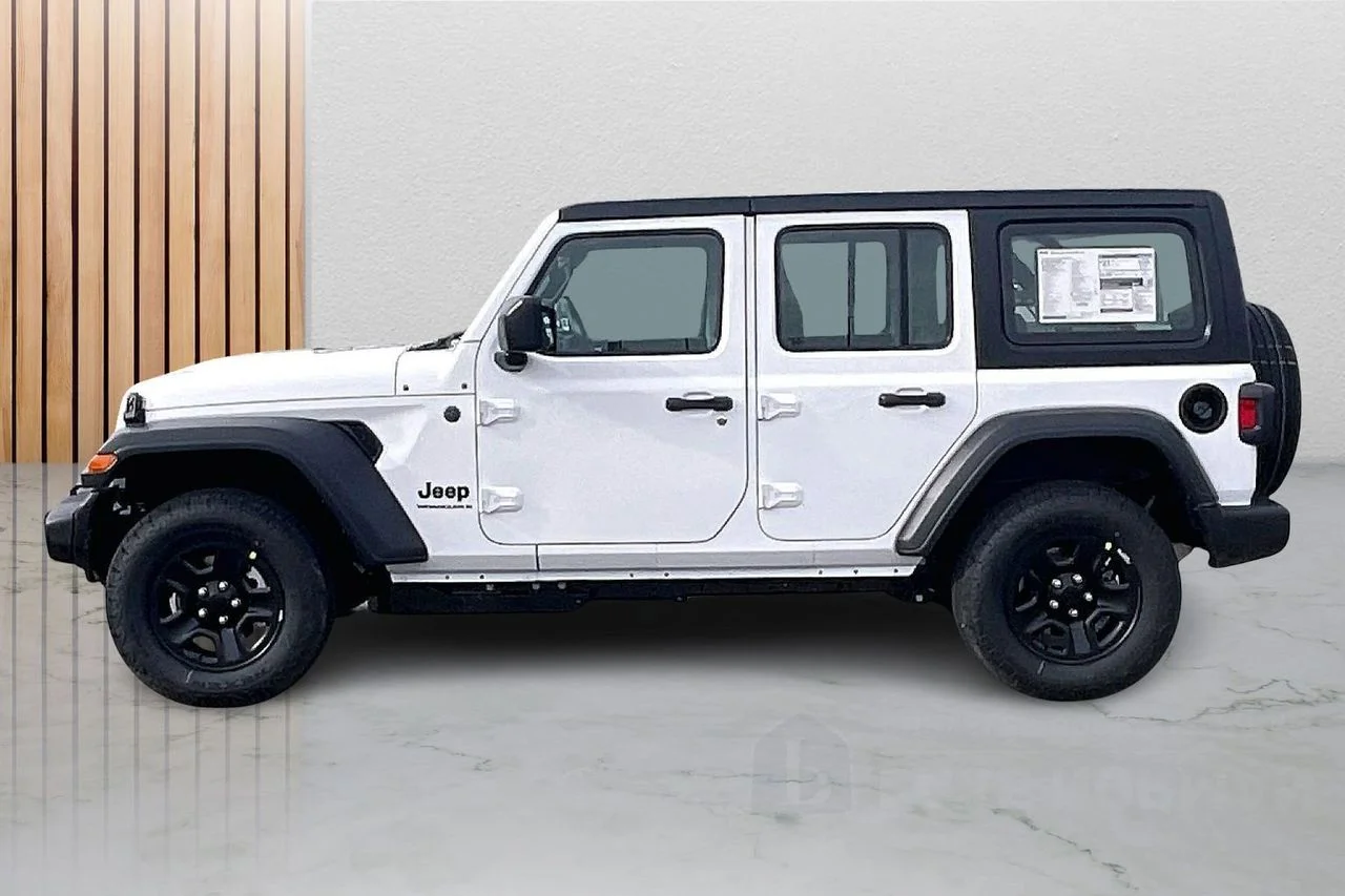 New 2026 Bright White Clear-Coat Exterior Paint Jeep Sport image 6