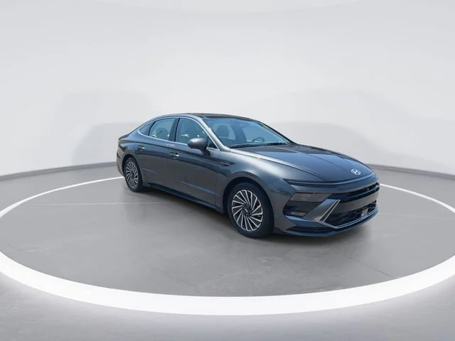 Used 2024 Gray Hyundai Limited image 2