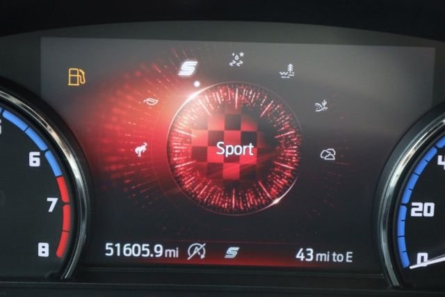 Used 2024 Chili Pepper Red Ford Badlands image 25