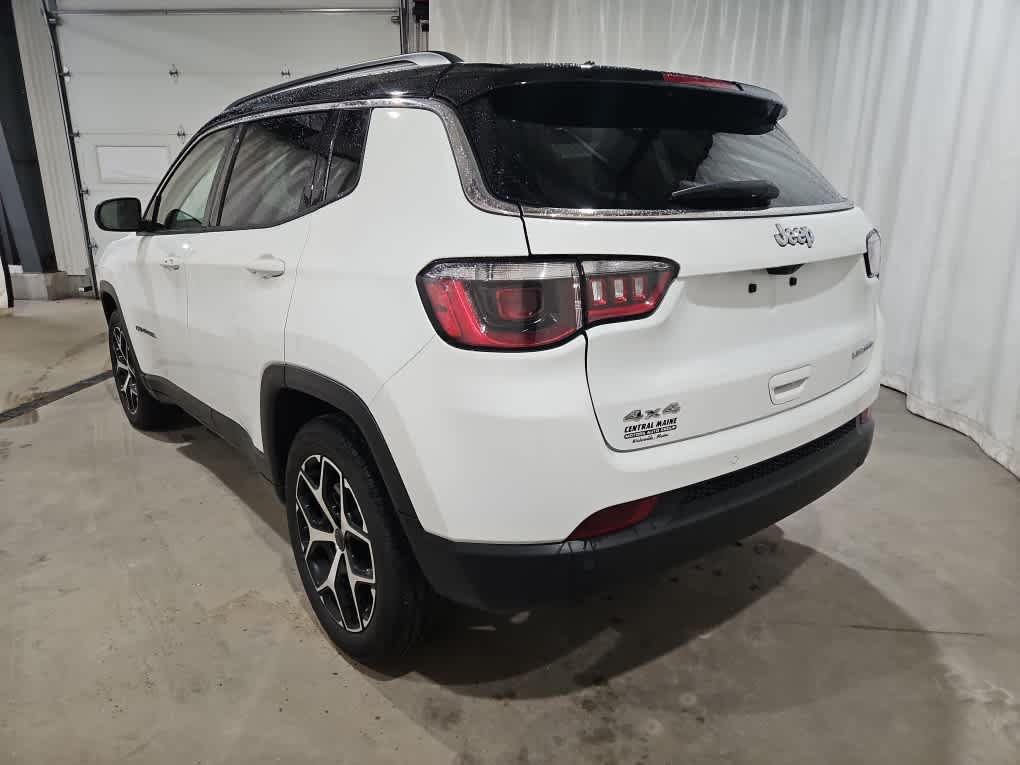 2025 Jeep Compass Limited - Photo 9