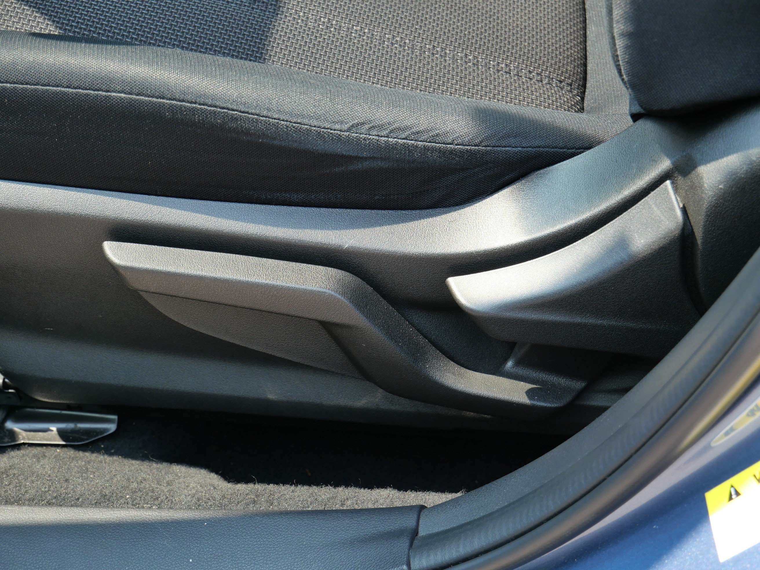 Used 2023 Horizon Blue Pearl Subaru CVT image 18