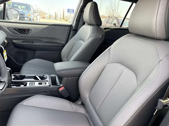 2026 Subaru Outback Limited - Photo 13