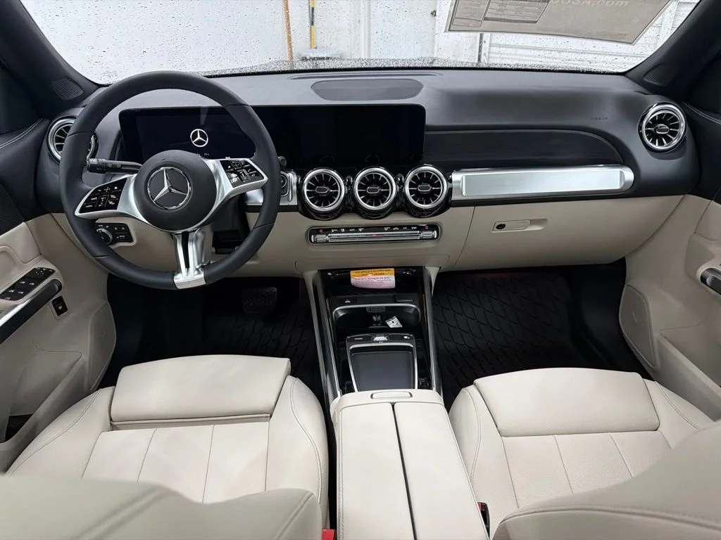 New 2026 Black Mercedes-Benz GLB 250 image 21