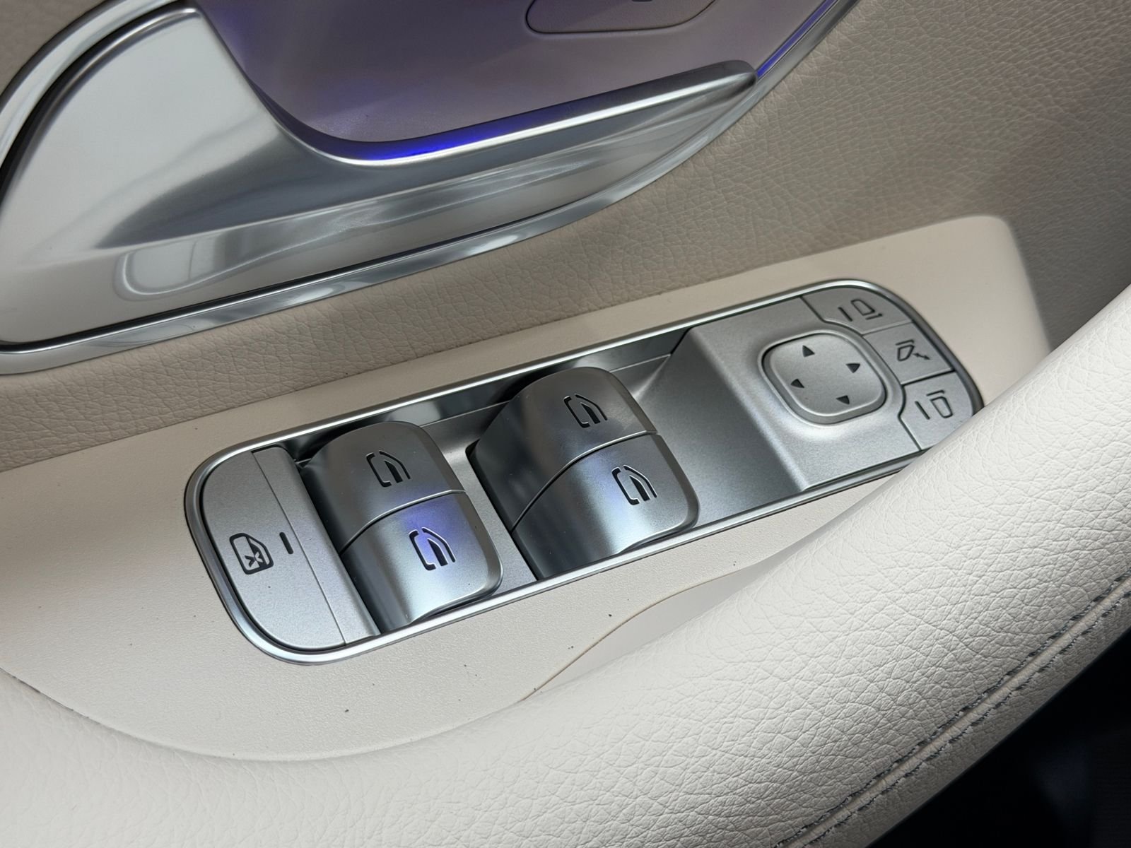 New 2026 Polar White Mercedes-Benz GLE 450 image 23