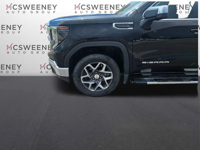 Used 2022 Onyx Black GMC SLE image 25