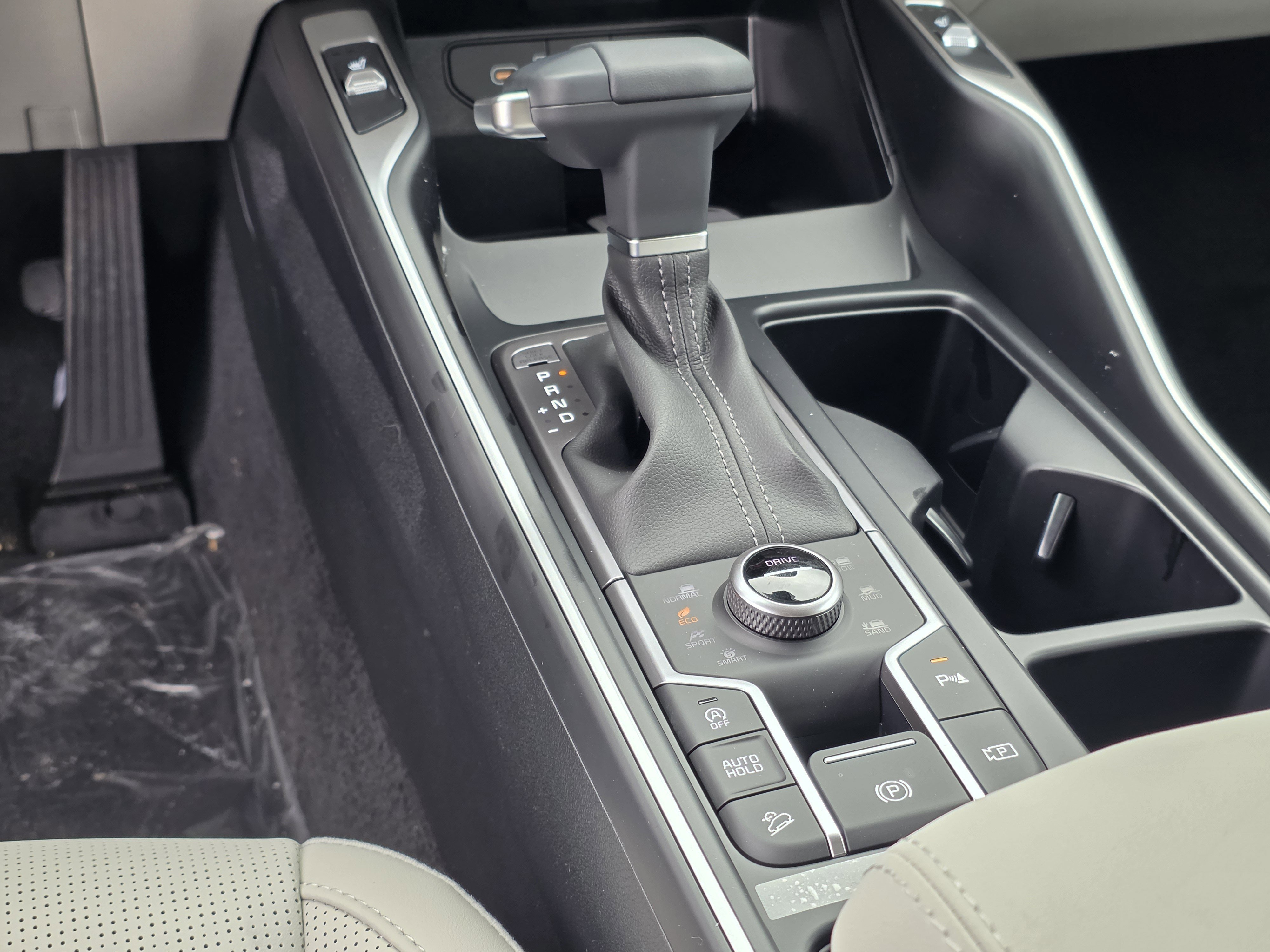 New 2026 Wolf Gray Kia X-Line EX AWD image 20