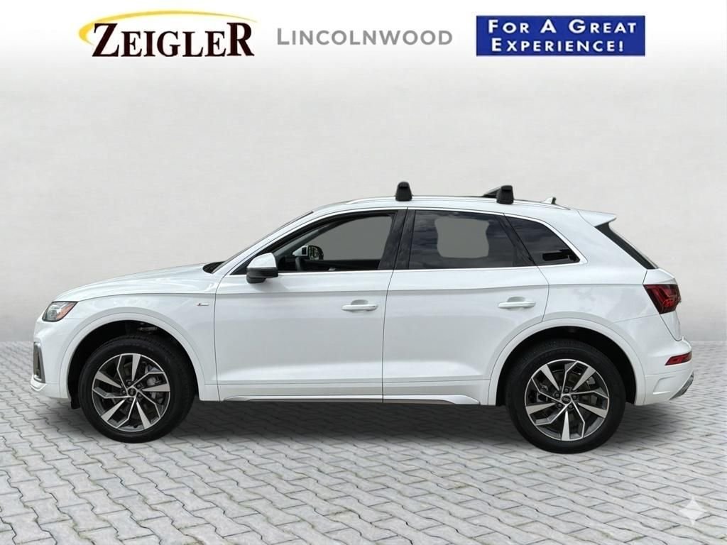 Used 2024  Audi 45 S line Premium image 3