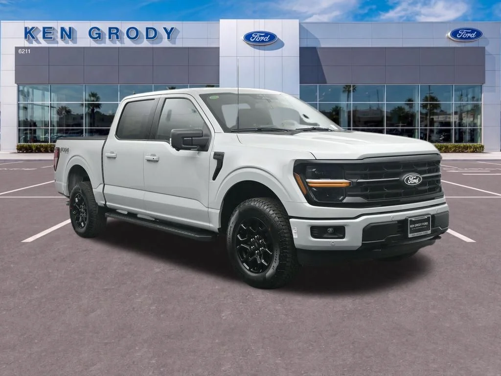 New 2026 Avalanche Ford XLT image 1