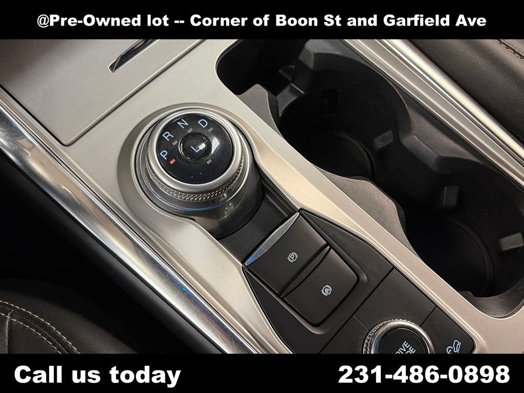 Used 2022 Green Ford XLT image 26