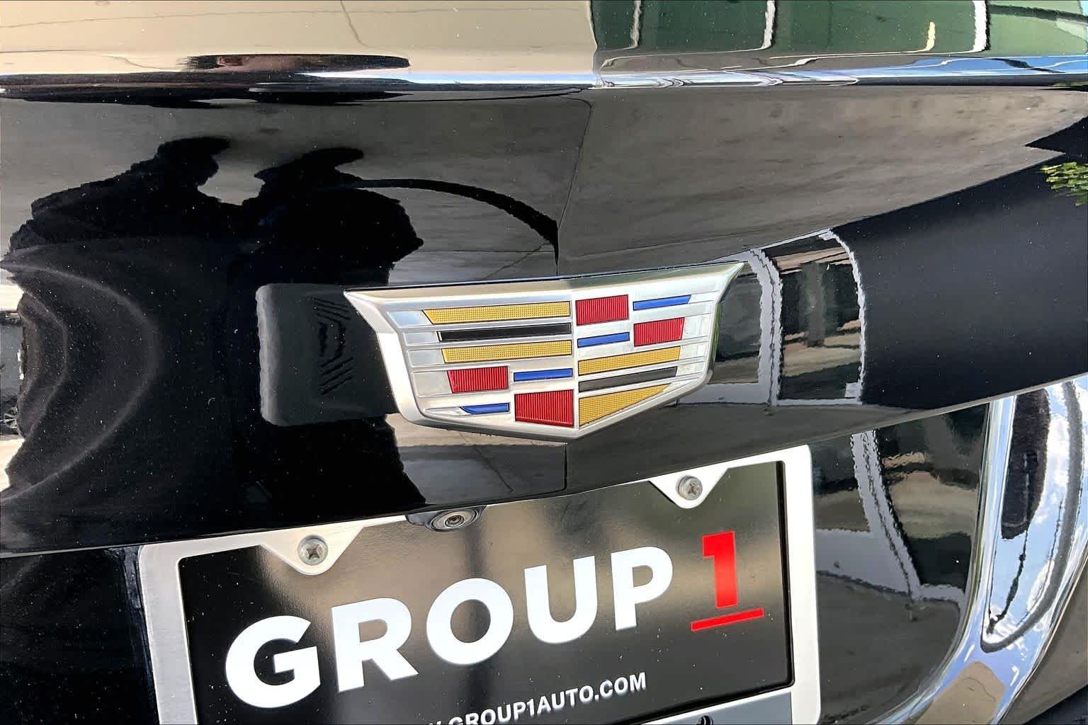 Used 2019 Stellar Black Metallic Cadillac FWD Sport image 10