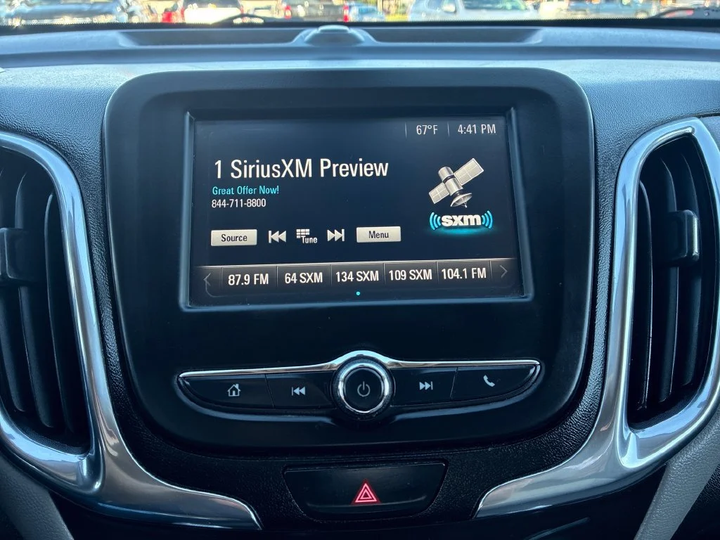 Used 2018 IVY METALLIC Chevrolet LT image 24