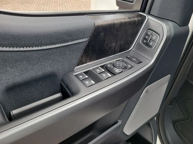 New 2026 White Metallic Ford Lariat image 18