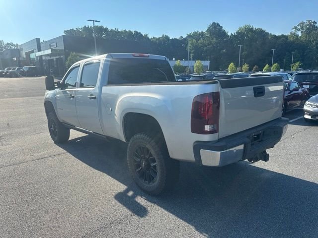 Used 2011 Silver GMC SLE image 6
