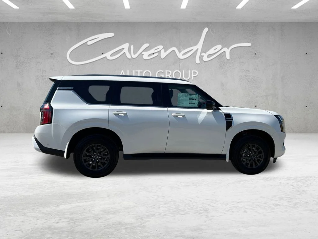 2026 Nissan Armada SV - Photo 17