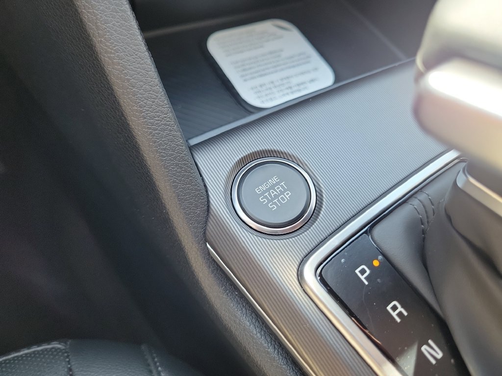 New 2026 Glacial White Pearl Kia EX image 36