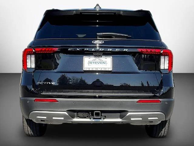 New 2027 Agate Black Metallic Ford Active image 45